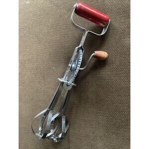 Vintage Ecko Hi-Speed A&J Hand Beater/ Mixer Stainless Steel w/Red Handles